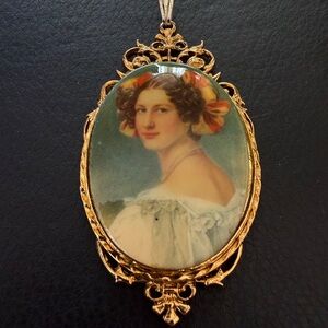 Vintage Gold Framed Portrait Pendant